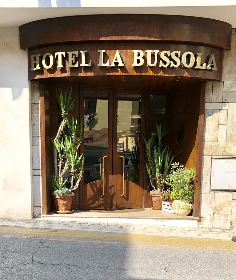 Hotel La Bussola Anzio Exterior foto